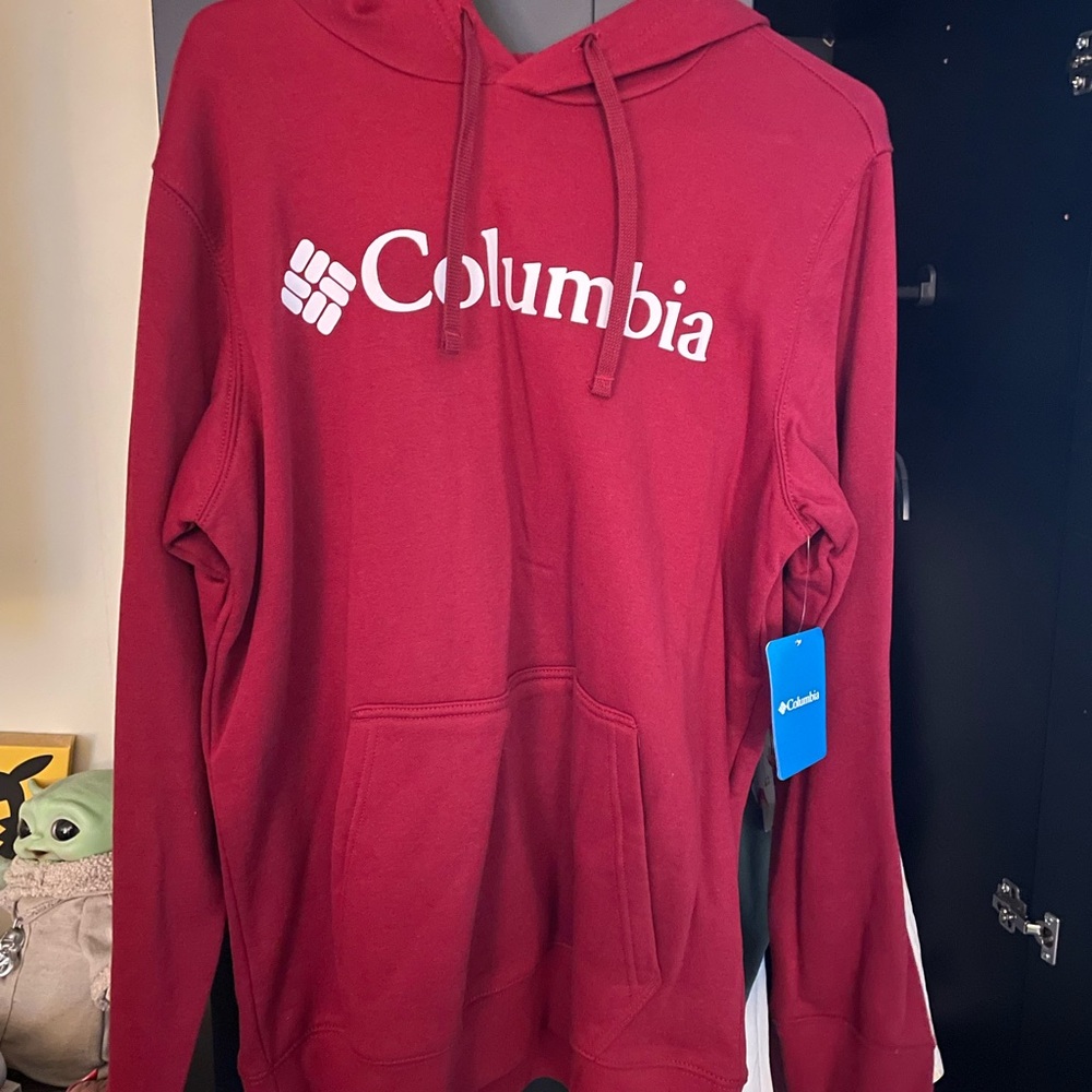 Columbia Men's Burgundy Hoodie Sweater